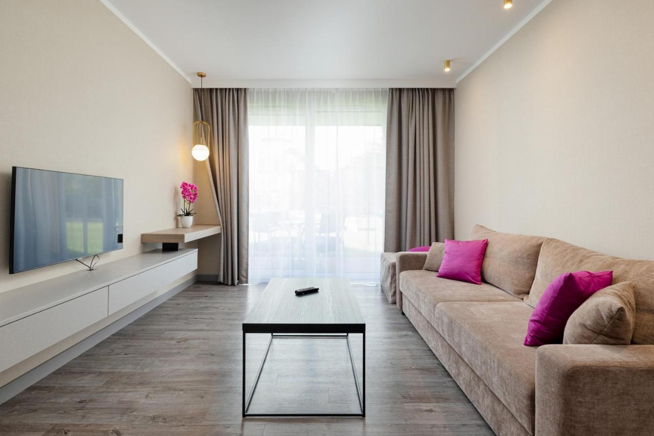 Apartamenty Bel Mare By Renters Miedzyzdroje Exteriör bild